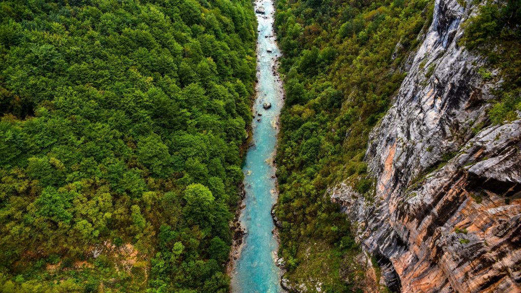 Tara-river-canyon montenegro